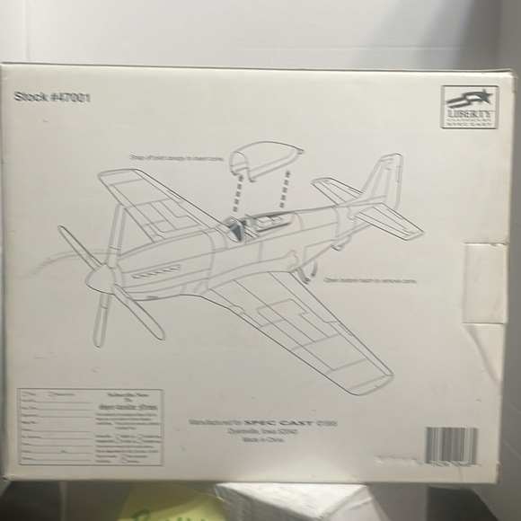 SpecCast Airplane Model - Picture 3 of 11